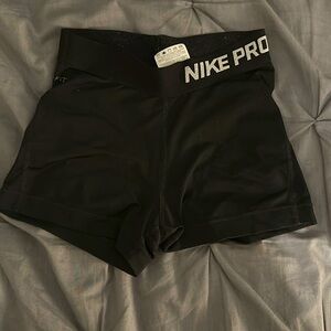 Nike Pro